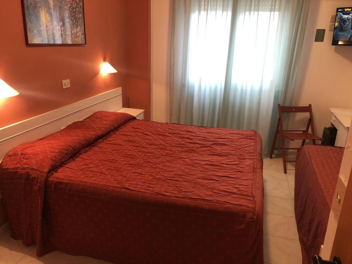 Hotel Regina Lido di Camaiore Exteriör bild