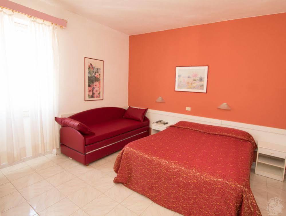 Hotel Regina Lido di Camaiore Exteriör bild
