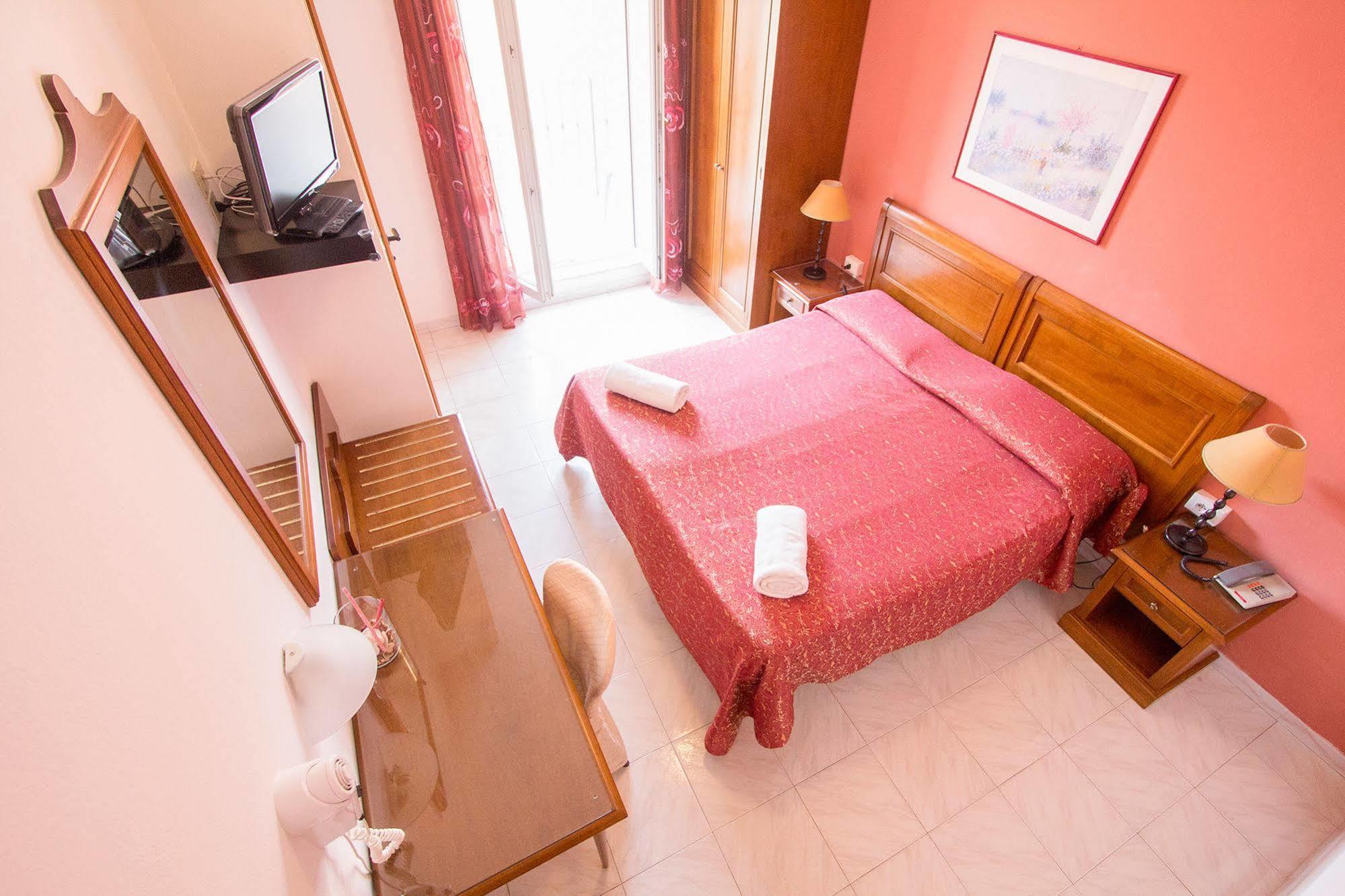 Hotel Regina Lido di Camaiore Exteriör bild